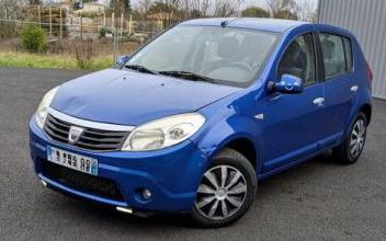 Dacia sandero Echillais