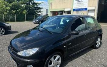 Peugeot 206 Villeneuve-la-Guyard