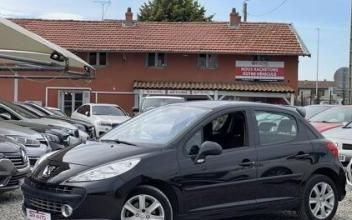 Peugeot 207 Saint-Priest