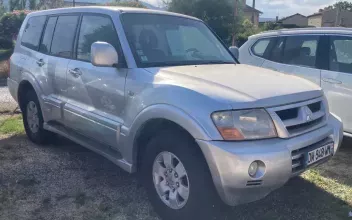 Mitsubishi Pajero La-Roquette-sur-Siagne