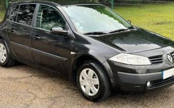 Renault megane ii Meung-sur-Loire