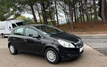 Opel corsa Fabrègues