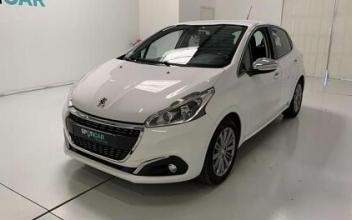 Peugeot 208 Avignon