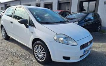 Fiat punto Sainte-Luce-sur-Loire