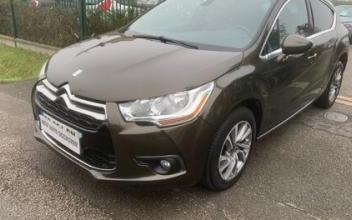 Citroen ds4 Les-Essarts-le-Roi