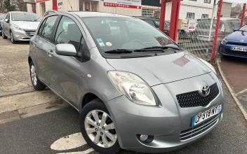 Toyota Yaris Pierrelaye