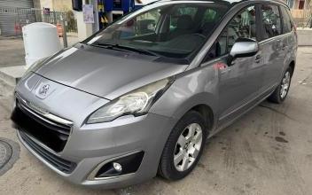 Peugeot 5008 Houilles