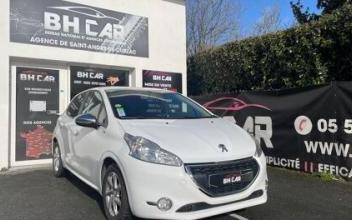 Peugeot 208 Saint-André-de-Cubzac