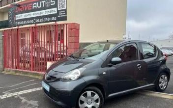 Toyota aygo Houilles