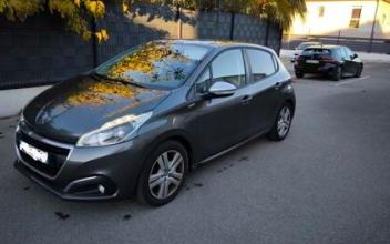 Peugeot 208 Gignac-la-Nerthe