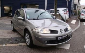 Renault megane ii Sathonay-Camp