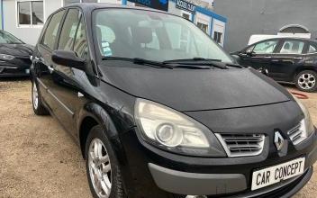 RENAULT Megane Saran