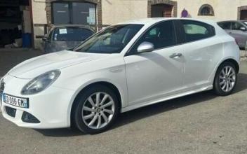 Alfa-romeo giulietta Montchevrel