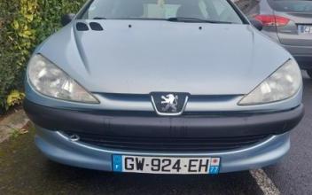 Peugeot 206 Vaux-le-Pénil