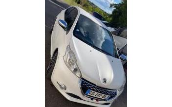 Peugeot 208 Saint-Cannat