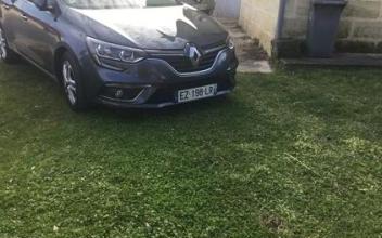 Renault megane iv estate Les-Artigues-de-Lussac