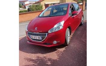 Peugeot 208 Pouilly-lès-Feurs