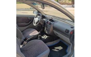 Opel corsa Bouillargues