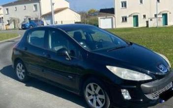 Peugeot 308 Saint-Ciers-sur-Gironde