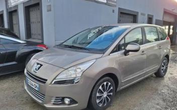 Peugeot 5008 Sainte-Luce-sur-Loire