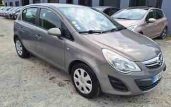 Opel corsa Sainte-Luce-sur-Loire