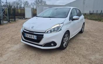 Peugeot 208 Saran