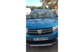 Dacia sandero La-Londe-les-Maures