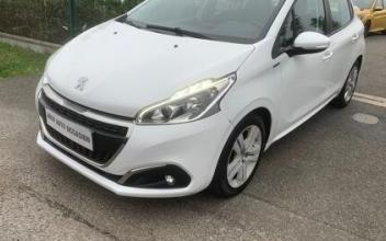 Peugeot 208 Les-Essarts-le-Roi