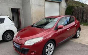 Renault megane iii Saint-Nabord