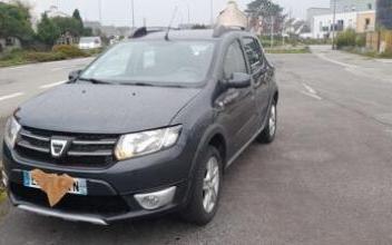 Dacia sandero Le-Relecq-Kerhuon