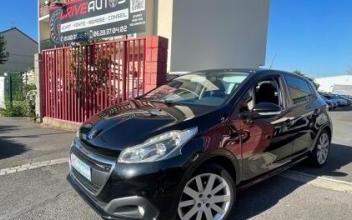 Peugeot 208 Houilles