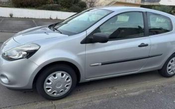 Renault clio iii Nantes