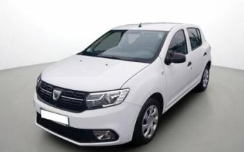 Dacia sandero Guingamp