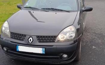 Renault clio ii Pau