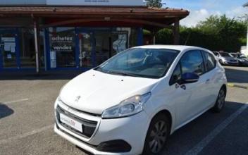 Peugeot 208 Saint-Denis-lès-Bourg