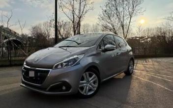 Peugeot 208 Maisons-Alfort