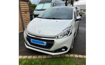 Peugeot 208 Saint-André-des-Eaux