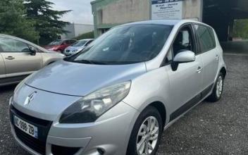 Renault scenic Villeneuve-la-Guyard