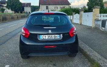 Peugeot 208 Montbonnot-Saint-Martin