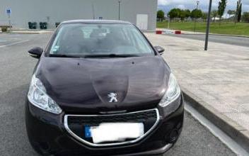 Peugeot 208 Pau