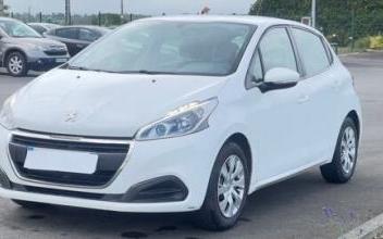 Peugeot 208 Saint-Quentin-sur-le-Homme