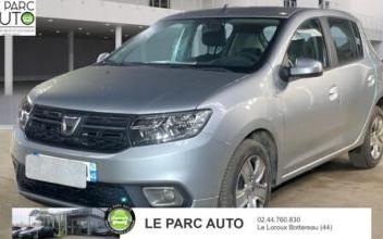 Dacia sandero Le-Loroux-Bottereau