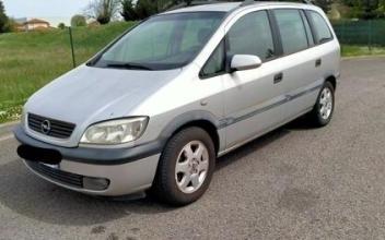 Opel zafira Saint-Quentin-Fallavier