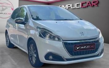 Peugeot 208 Cannes