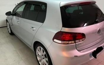 Volkswagen golf Cranves-Sales