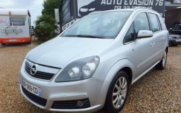 Opel zafira Les-Trois-Pierres