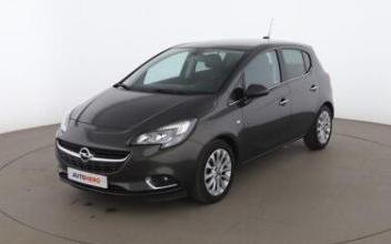 Opel corsa Issy-les-Moulineaux