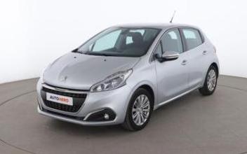 Peugeot 208 Issy-les-Moulineaux