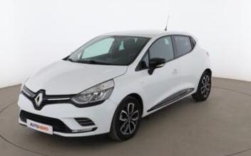 Renault clio Issy-les-Moulineaux