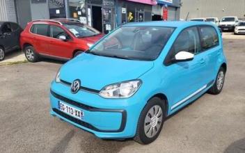 Volkswagen up Coignières